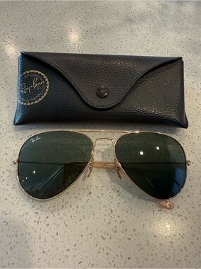 Ray-Ban unisex Classic Aviator Sunglasses - Gold Frame with Green Lenses